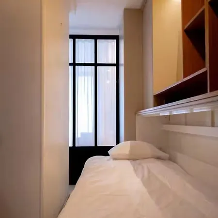 Renovated Great Design Daire *