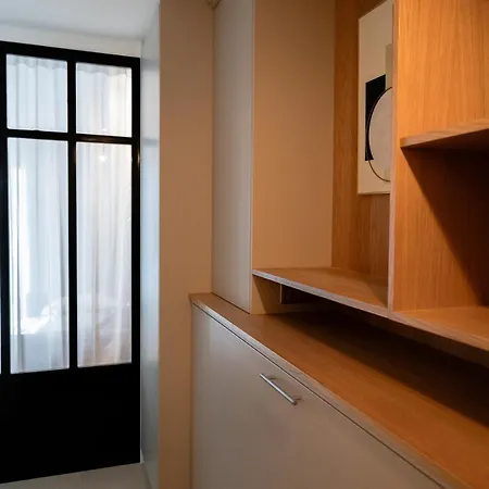 Renovated Great Design Apartment